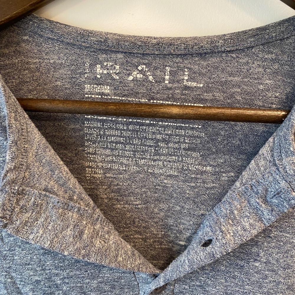 The Rail Henley Shirt Mens Medium Blue Heathered Long Sleeve Casual 3-Button - Picture 3 of 5